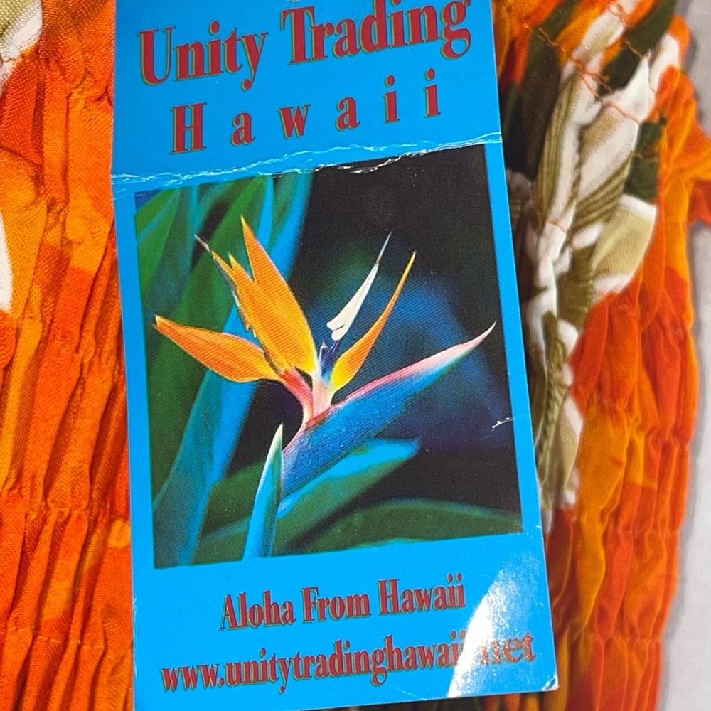 NWT- Unity Trading Hawaii tropical dress. Size One Size - see measurements below - Picture 8 of 9